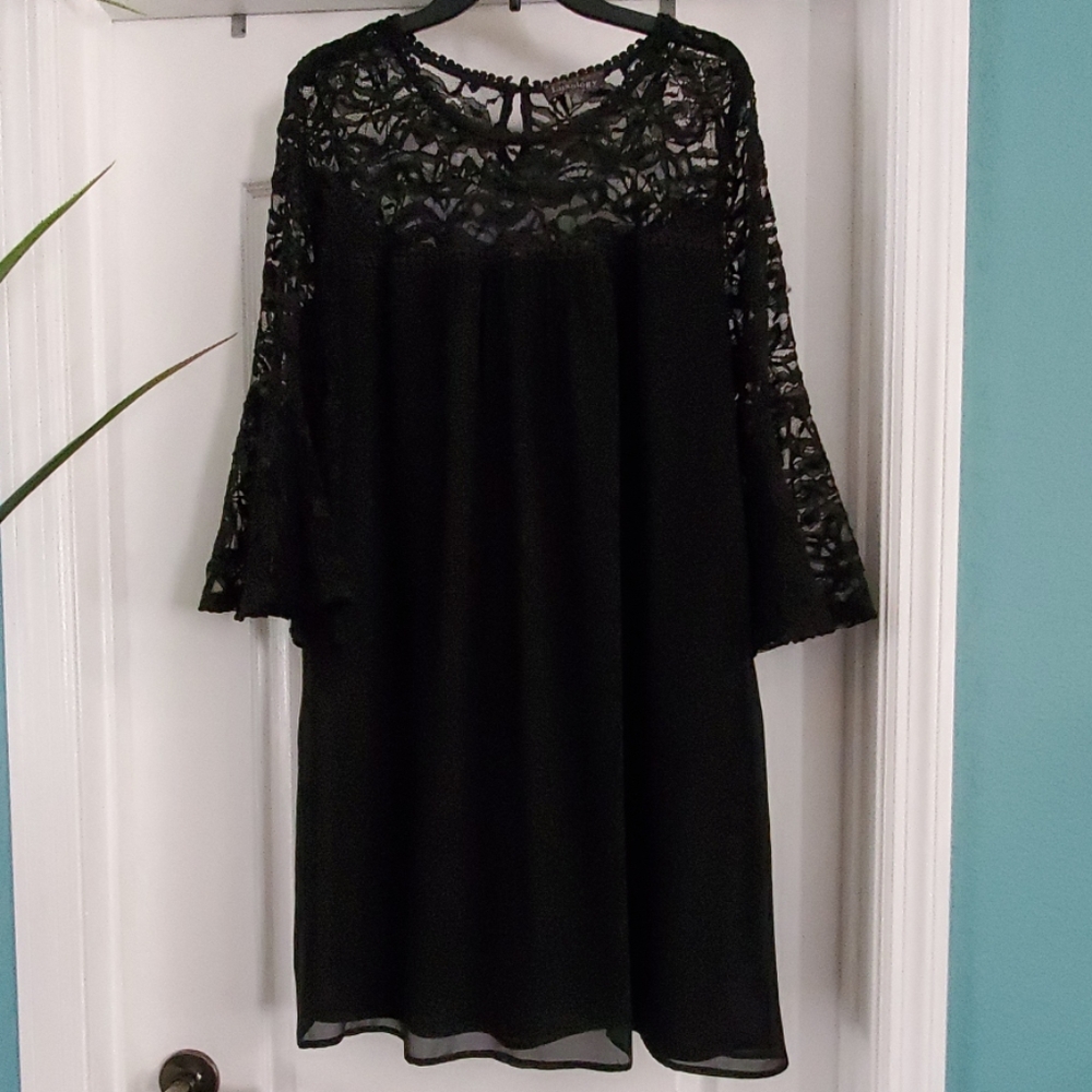 Luxology Little Black Dress EUC